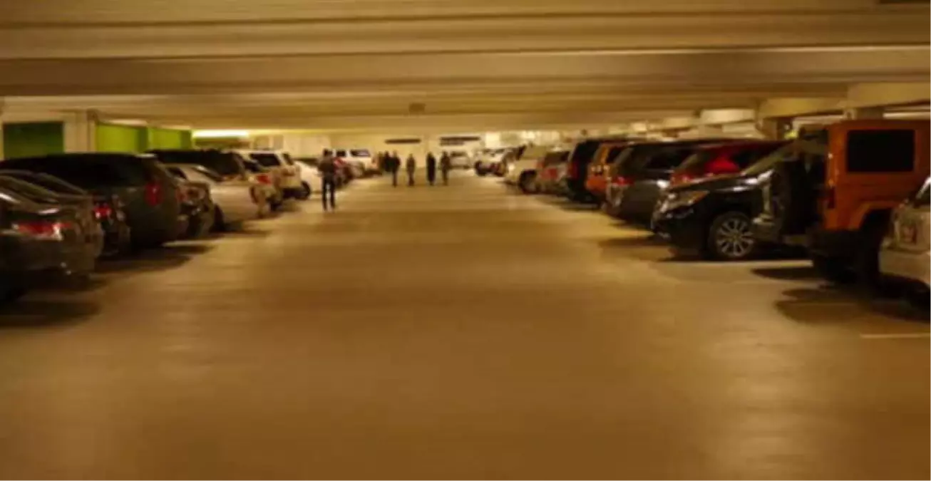 Aracını Satan Vatandaşın Hijyen Takıntısı Güldürdü: "Gaz pedalına ayakkabı bile değmedi."