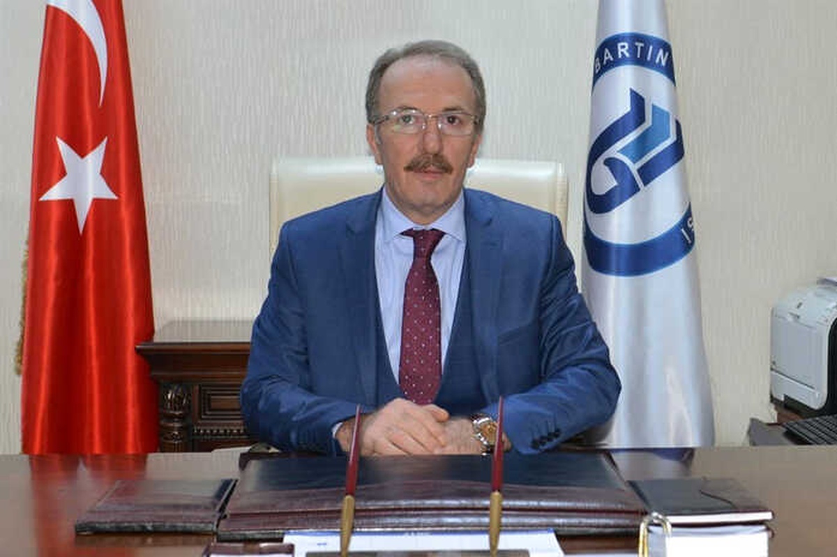 Bü\'de Saç Bakımı ve Güzellik Hizmetleri Programı Açıldı