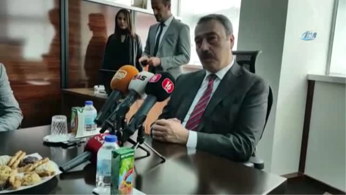 Bursa İl Emniyet Müdürü Osman Ak Muhtarlarla Bir Araya Geldi
