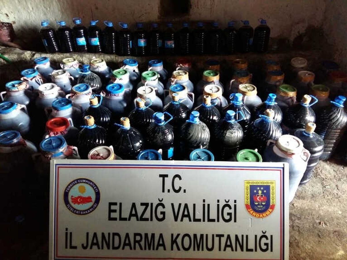 Elazığ\'da 6 Ton Kaçak Şarap Ele Geçirildi