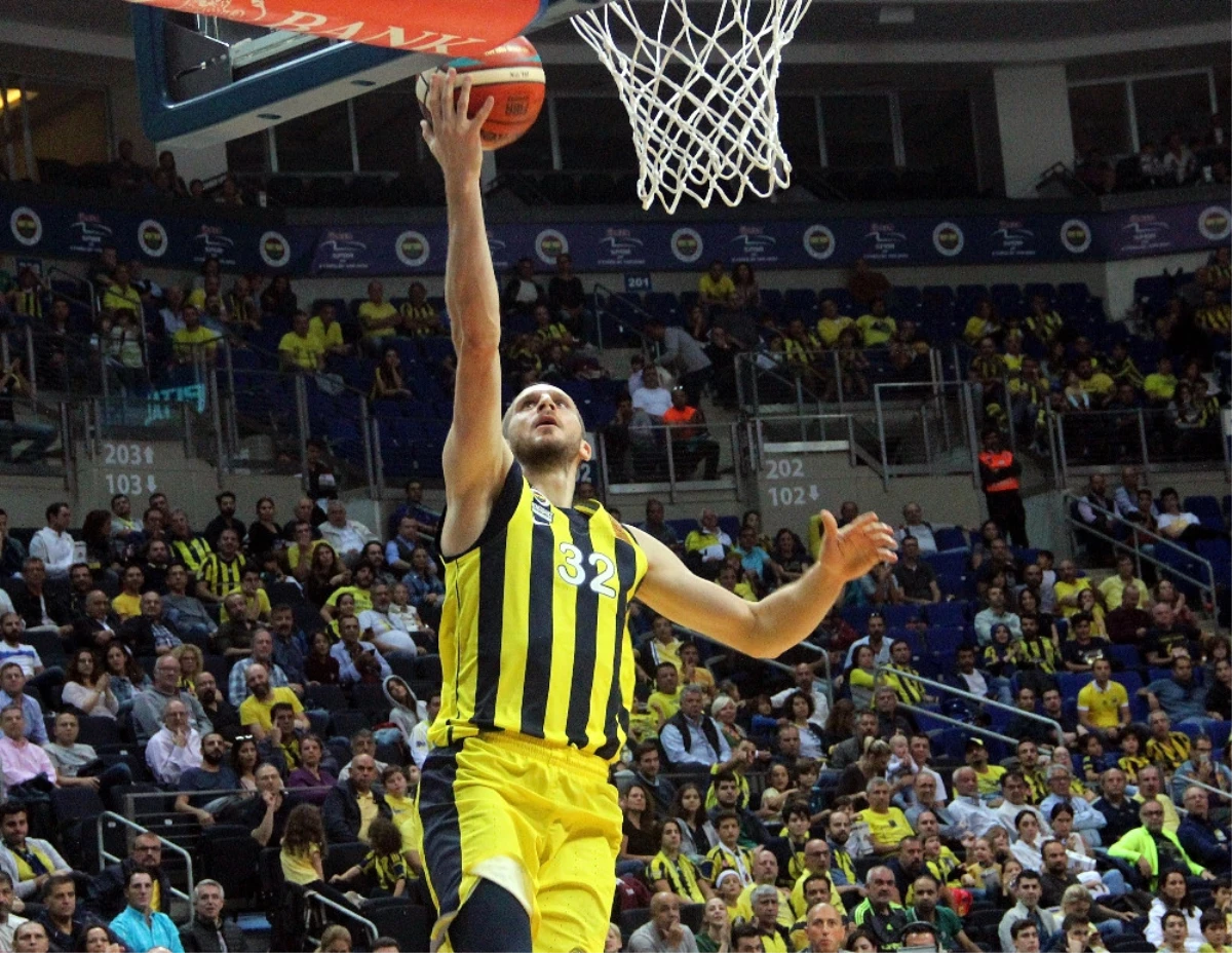 Fenerbahçe Euroleague\'de İlk Maçına Çıkıyor