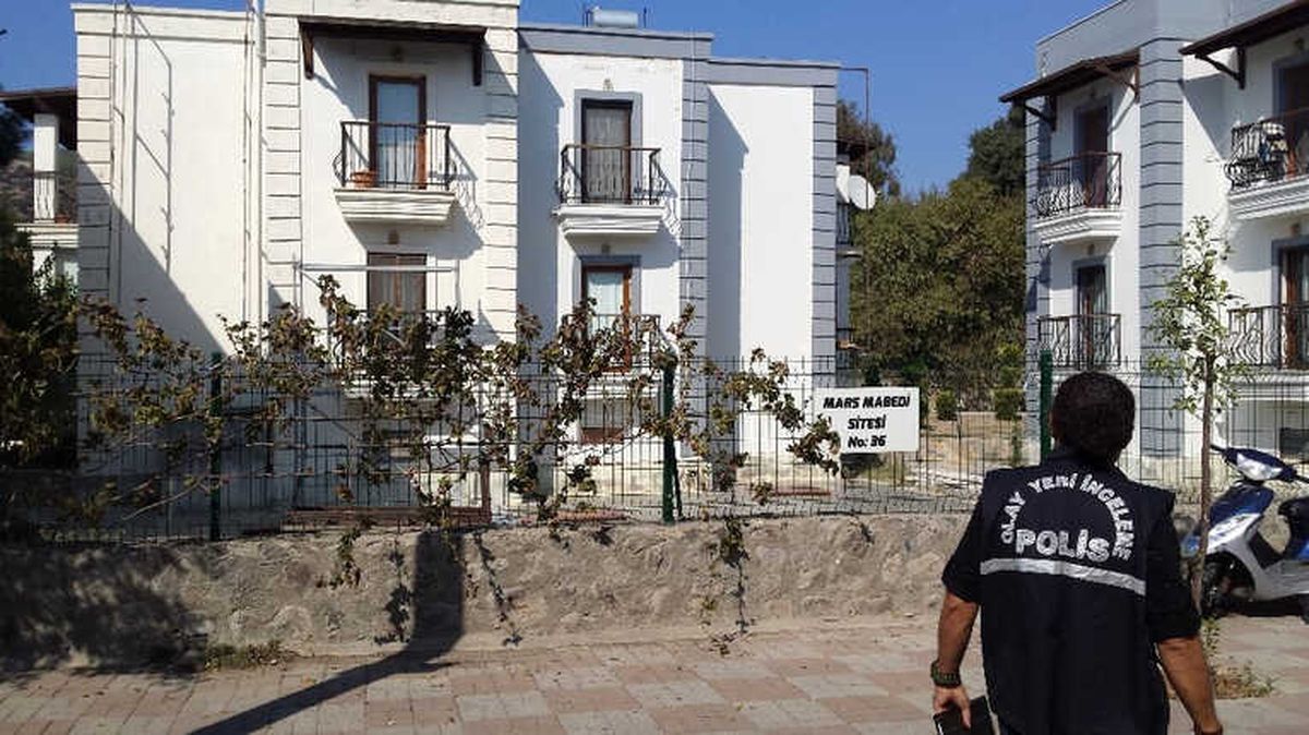 İskeleden Düşen Boyacı Yaşamını Yitirdi