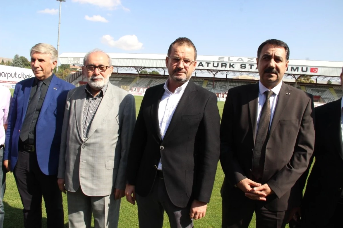 Spor Genel Müdür Yardımcısı Dursun Türk, "Türkiye\'de Şuan Yürüttüğümüz 37 Tane Stadyum Var"