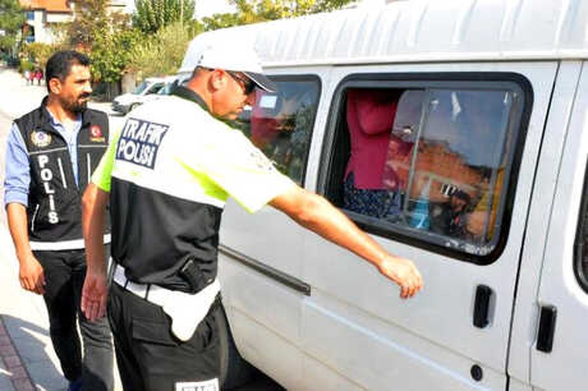 Tarım İşçilerinin Balık İstifi Taşınmasına Ceza