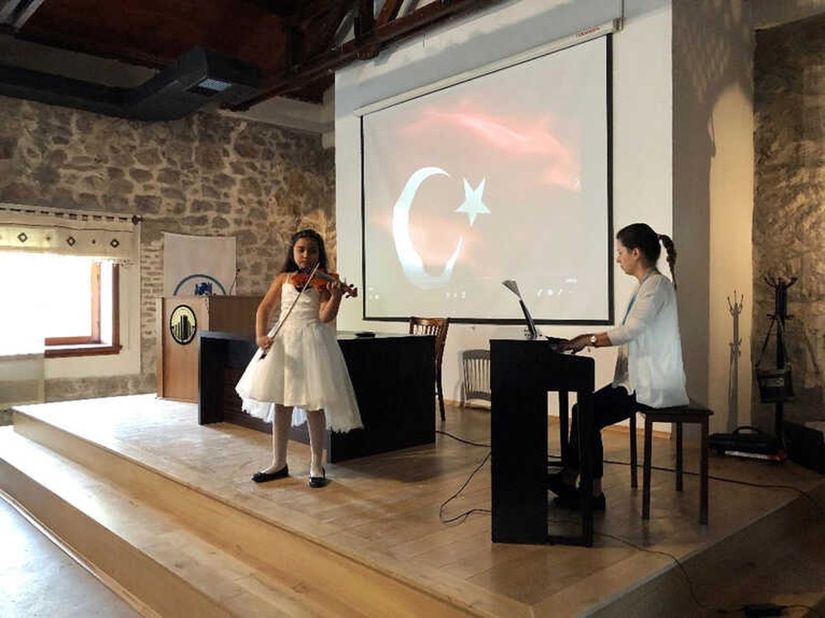 Geleceğin Bilim Adamları Eserlerini Sergiledi