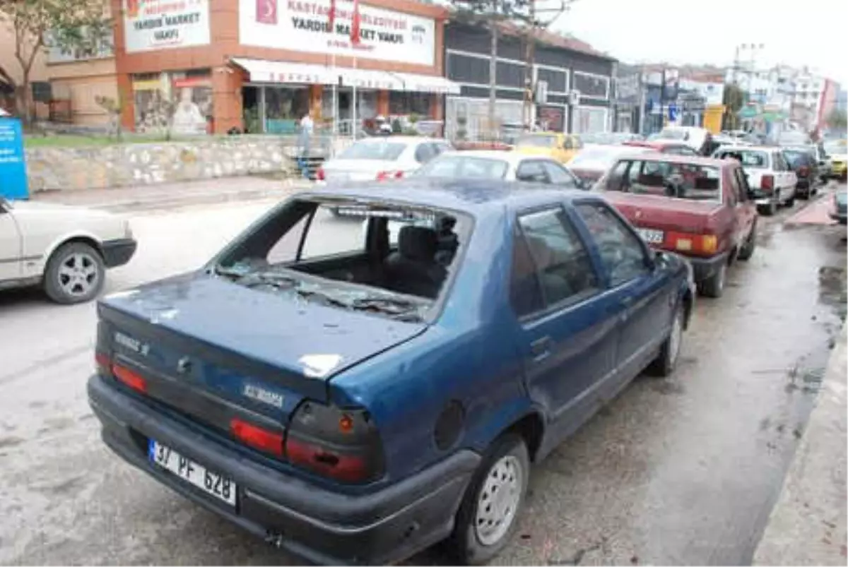 Kastamonu\'da Araçlardaki Dolu Zararı İçin Aylık Gelir Şartı