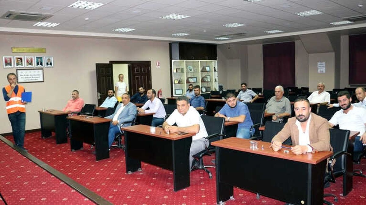 Nto\'da İkinci El Araç Alım Satım Mesleki Yeterlilik Sınavı Yapılıyor