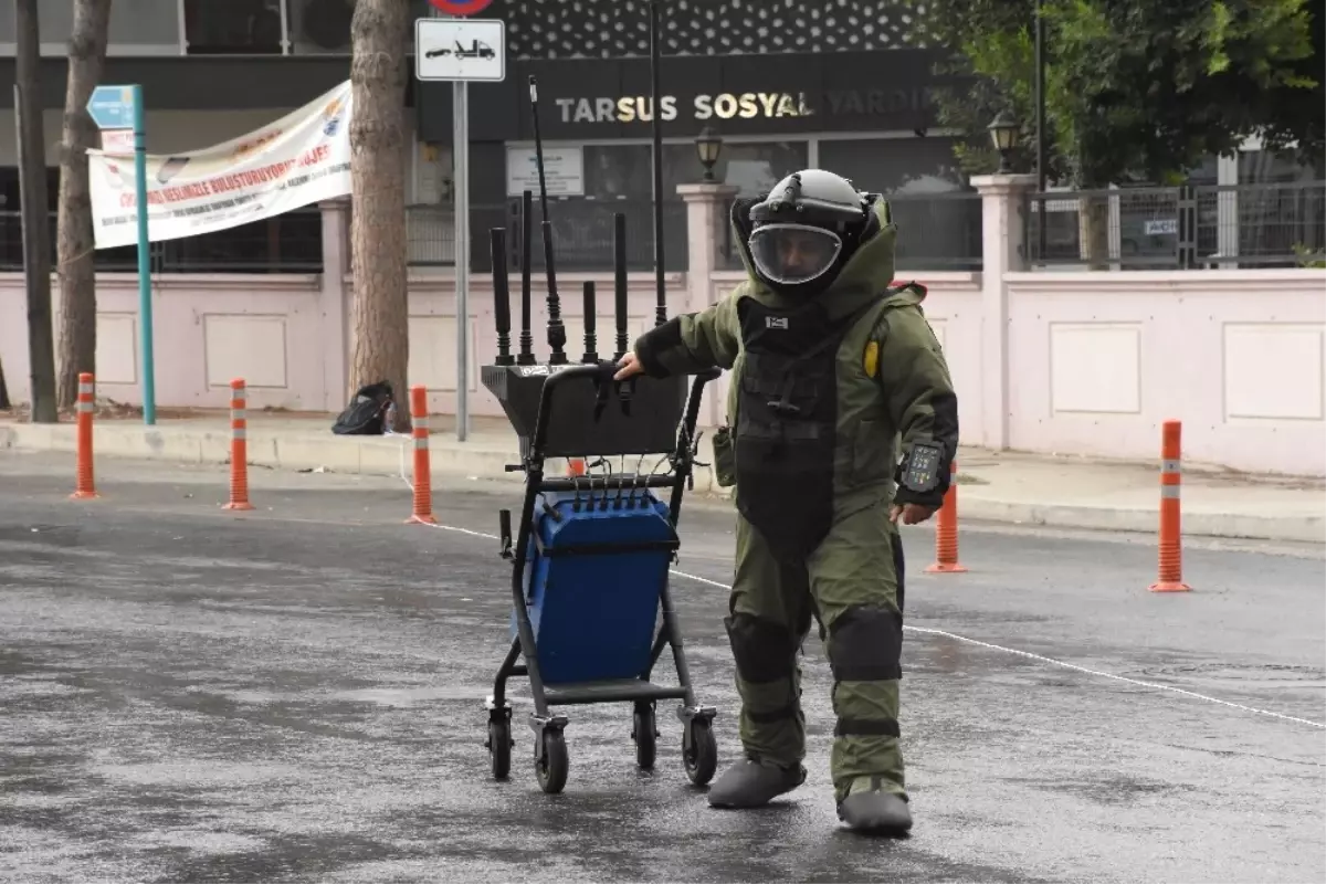 Şüpheli Sırt Çantası Polisi Alarma Geçirdi