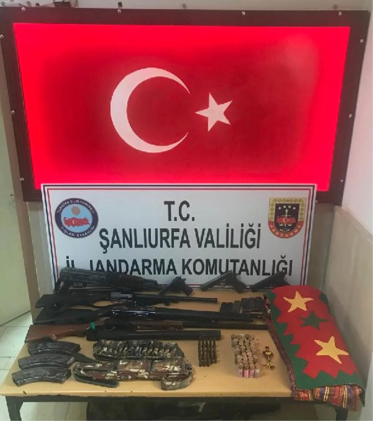 Viranşehir\'de PKK Operasyonu: 10 Gözaltı