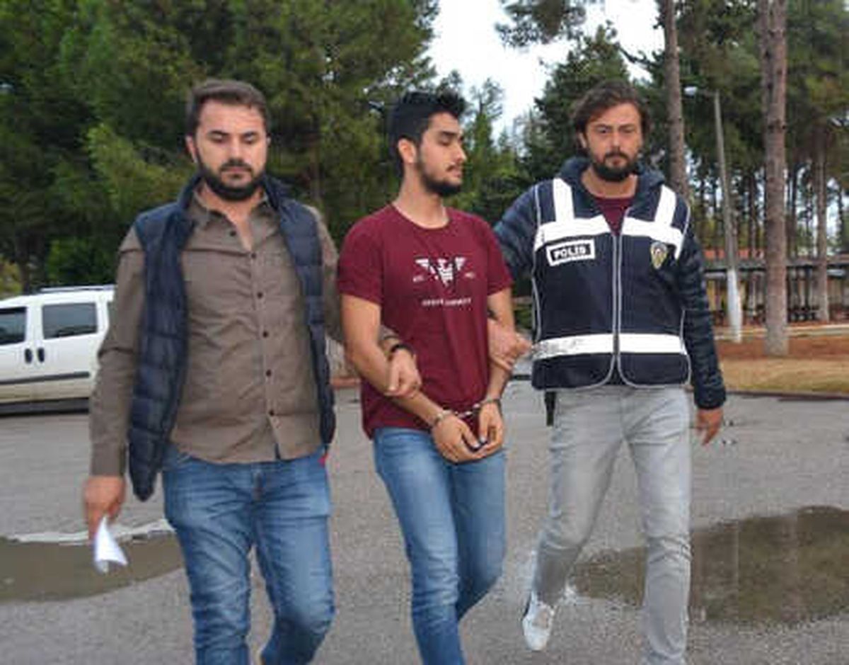 Adana\'da Aranan Hükümlüler Yakalandı