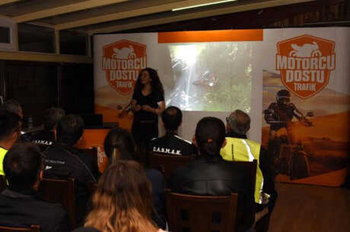 Aytemiz\'in \'Motorcu Dostu Trafik\' Projesi Çanakkale\'de