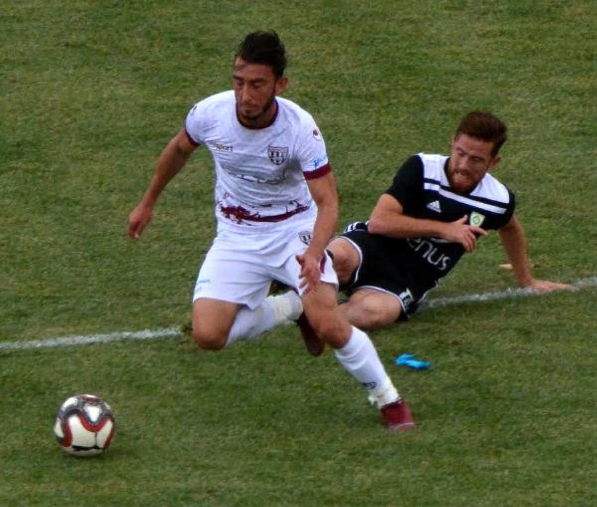 Bandırmaspor-Manisa Büyükşehir Belediyespor: 0-0