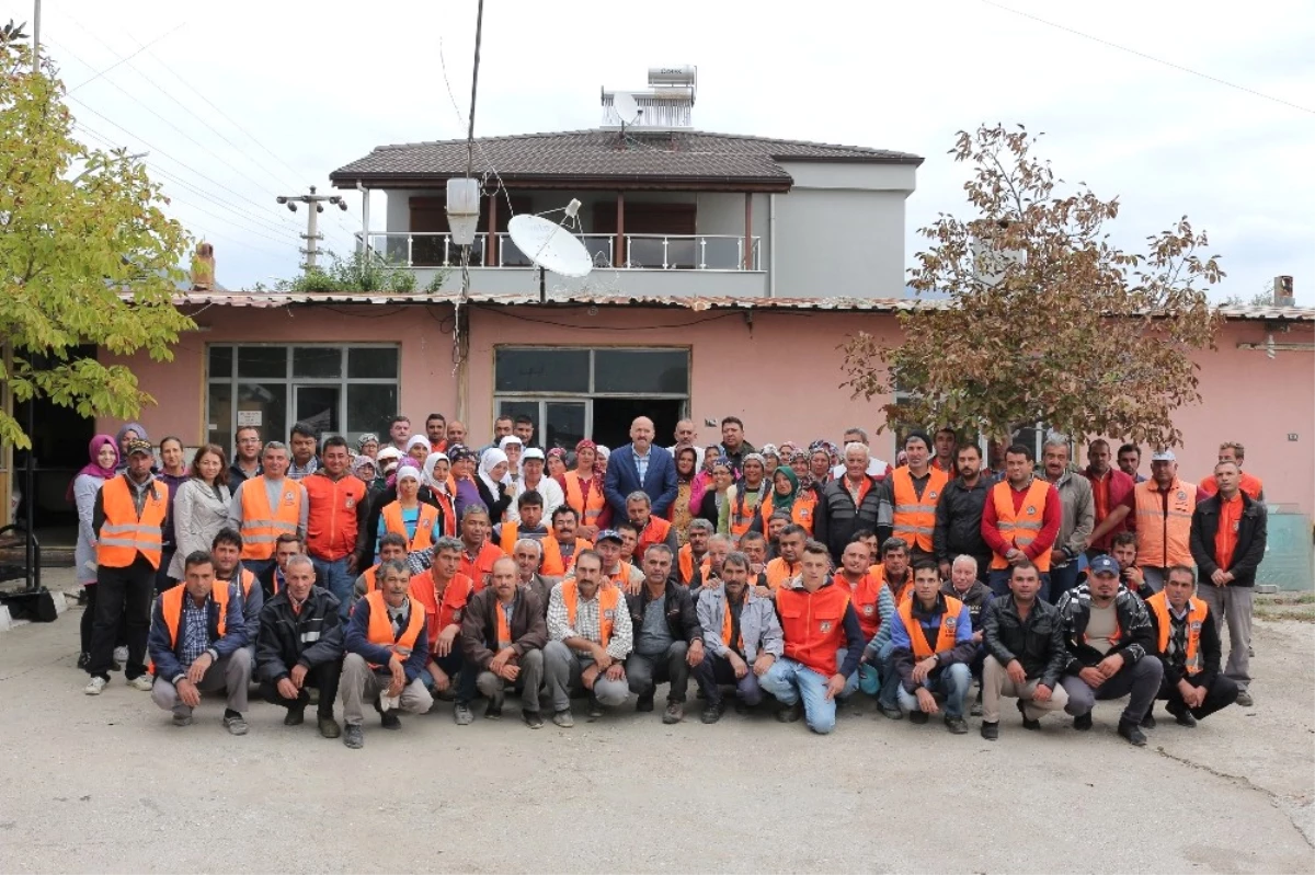 Başkan Ertürk, Belediye Çalışanları ile Kahvaltıda Buluştu