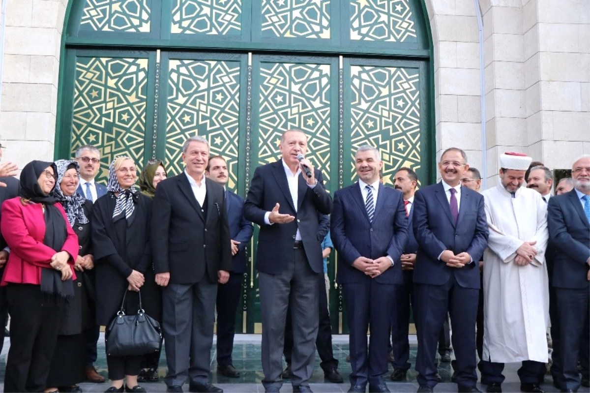Cumhurbaşkanı Erdoğan Orgeneral Hulusi Akar Camii\'ni Açtı