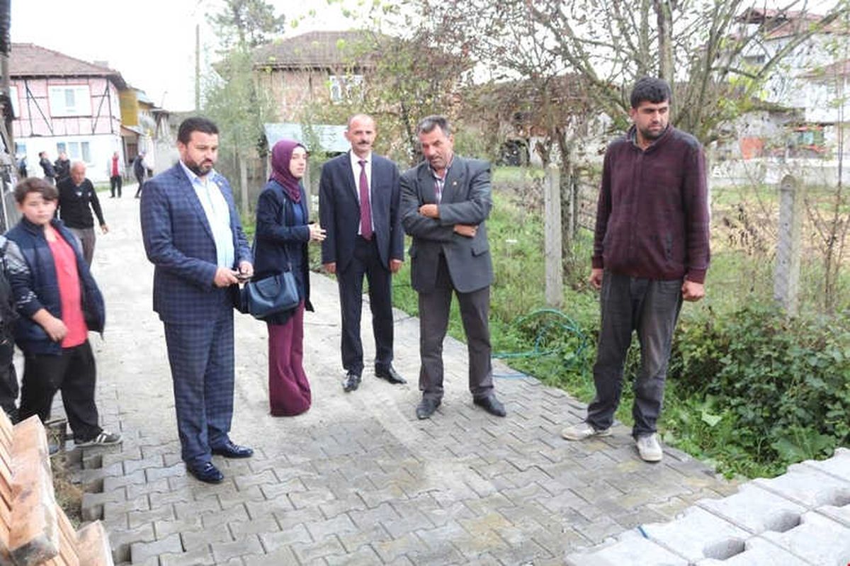Kaymakam Kurt Köyleri Gezmeye Devam Ediyor