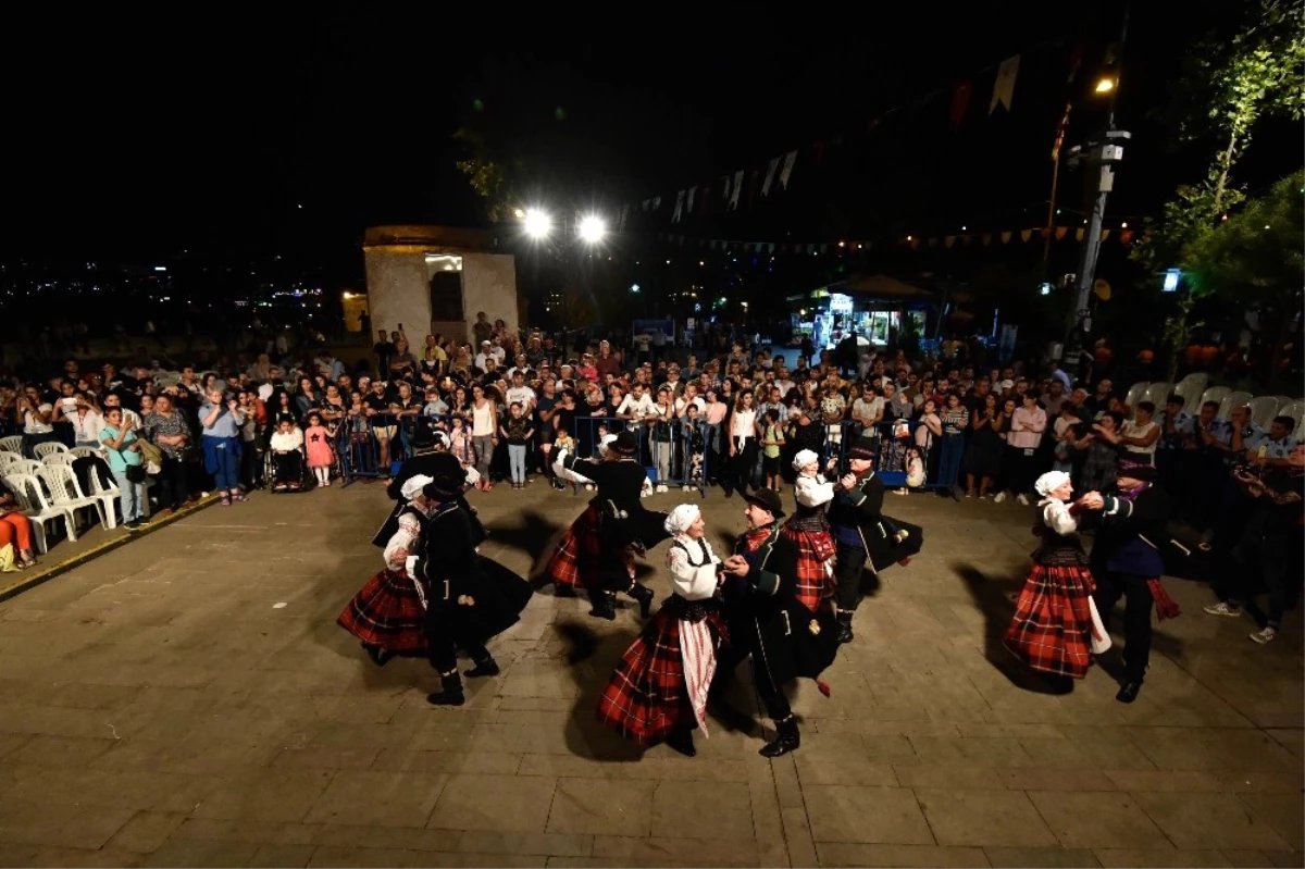 Başkan Uysal, \'Kaleiçi Festivali, Barışa, Sevgiye, Kardeşliğe Yürüyüştür\'