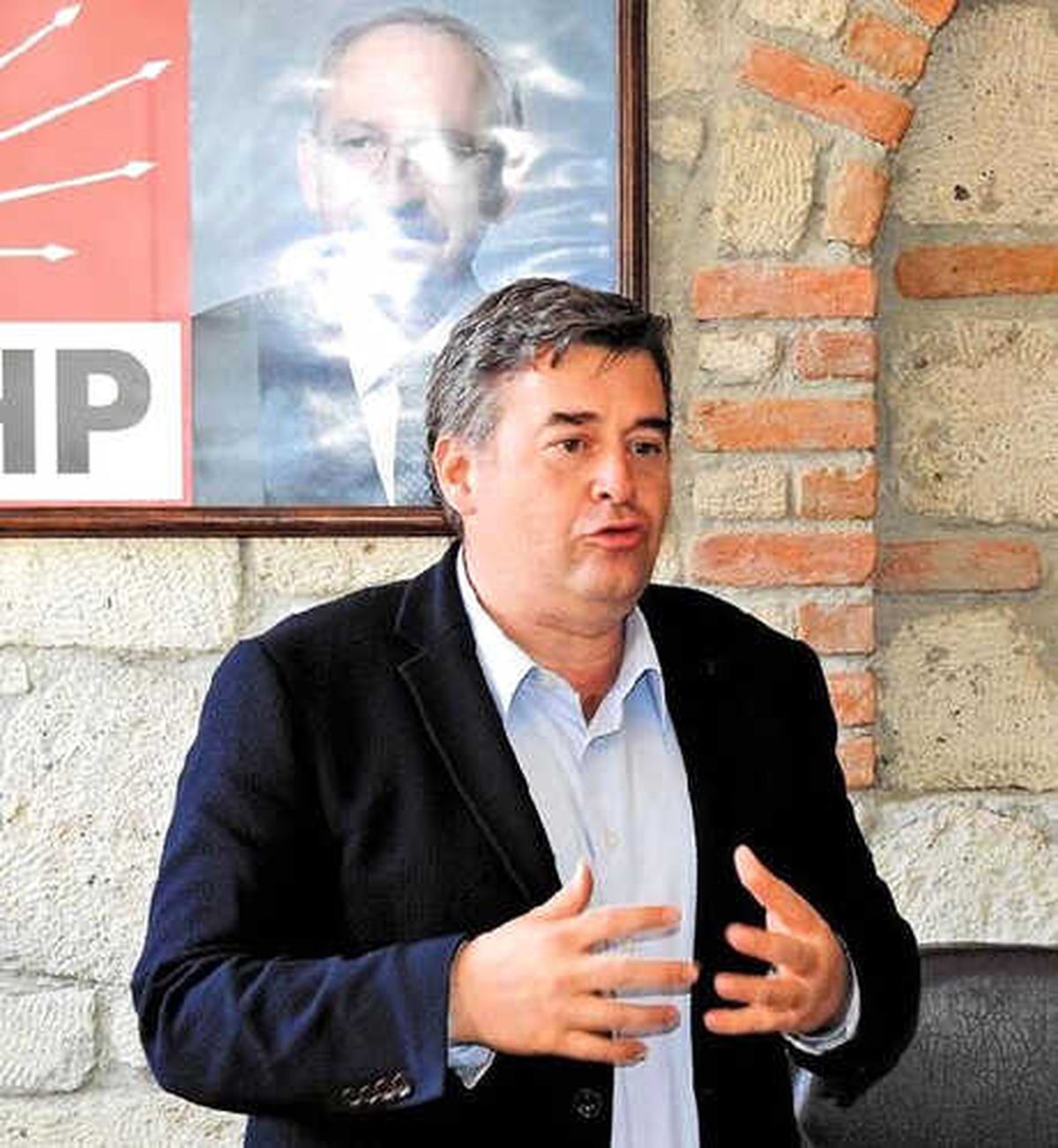 CHP\'de 12\'si İlçe Başkanı Toplam 62 Kişi Adaylık İçin Görevi Bıraktı