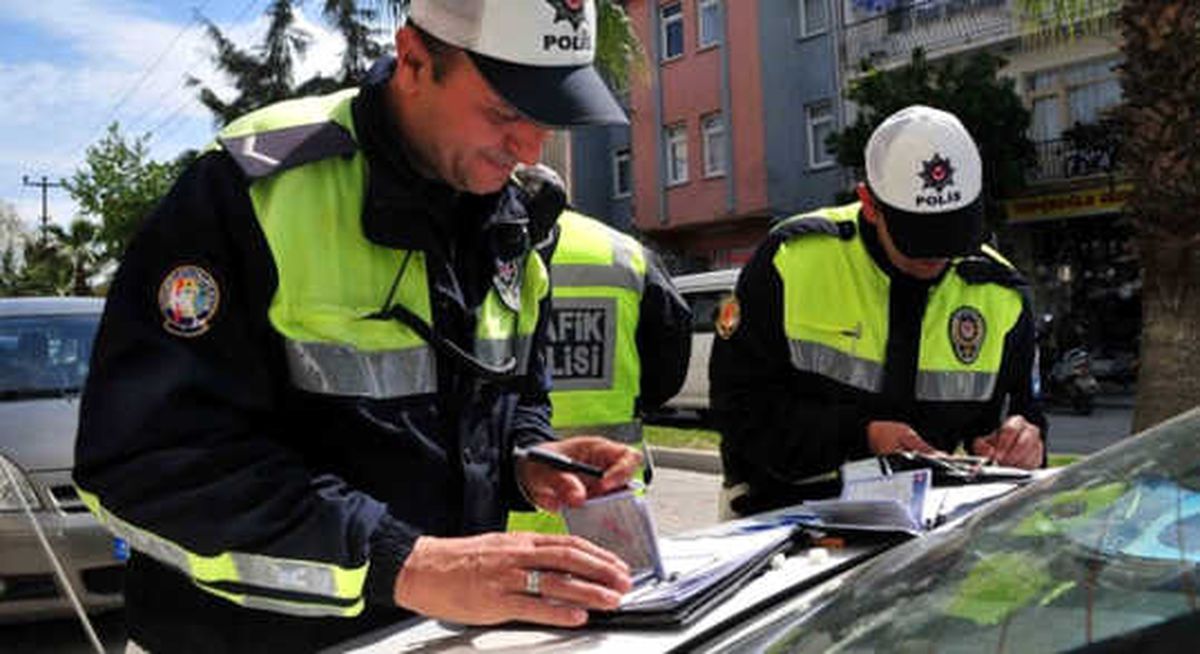 Denetimlerde 9 Bin 512 Sürücüye Ceza