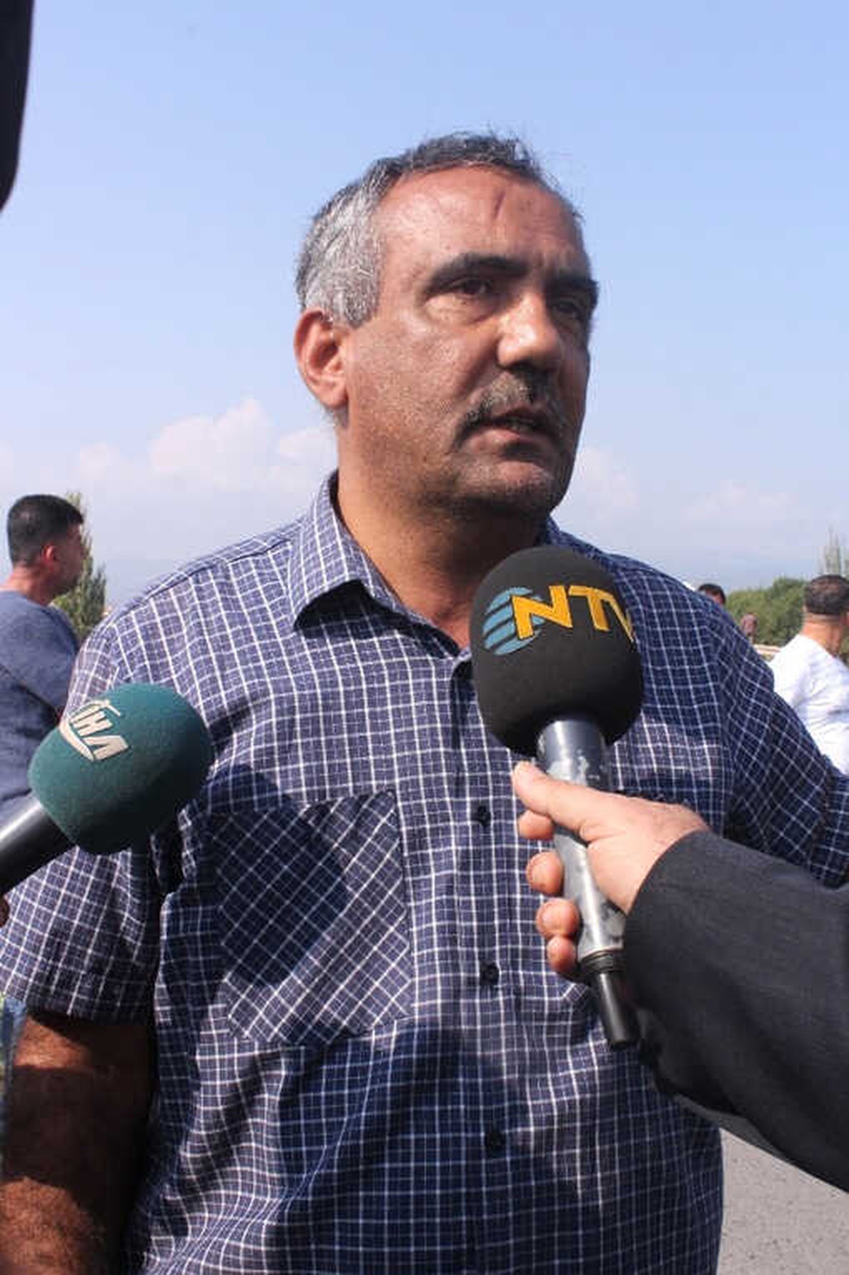 İzmir\'de Yaralı Sürücüyü Gören Görgü Tanığı Konuştu