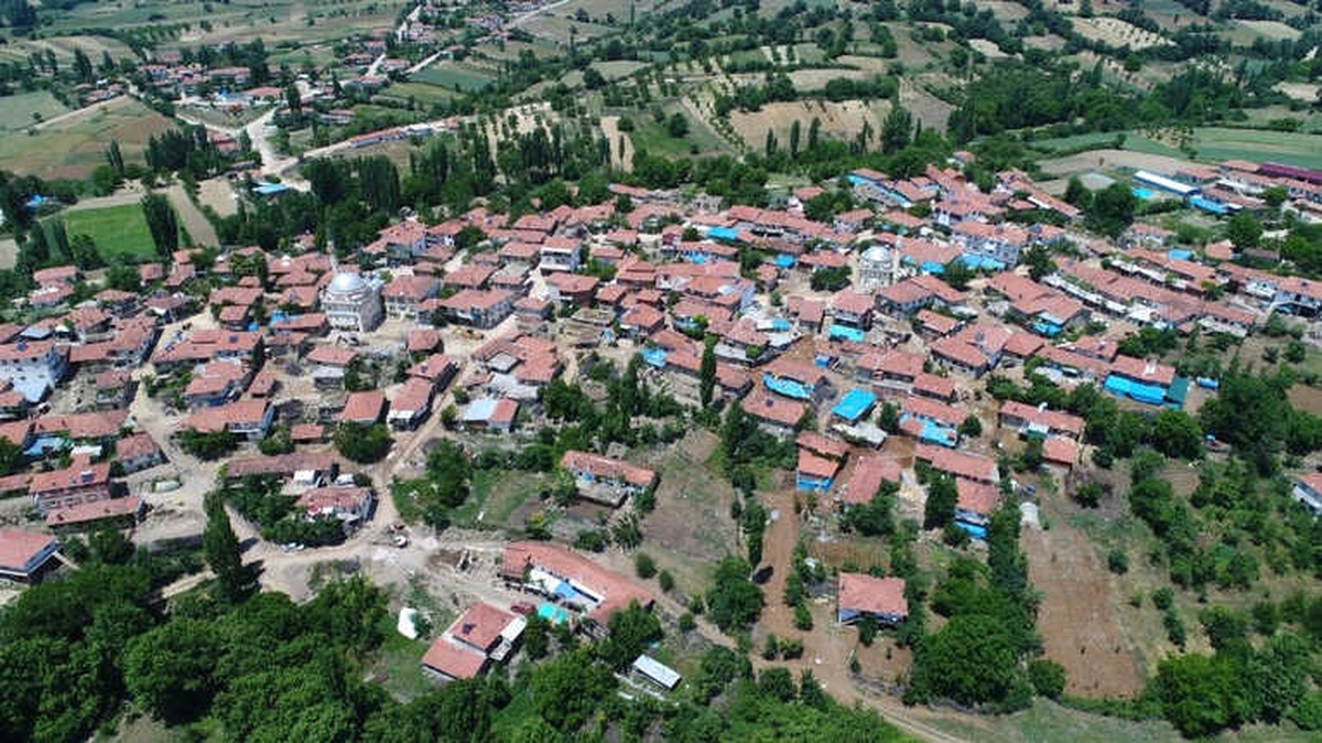 Maski\'den Geleceğe Dönük Yüzlerce Proje