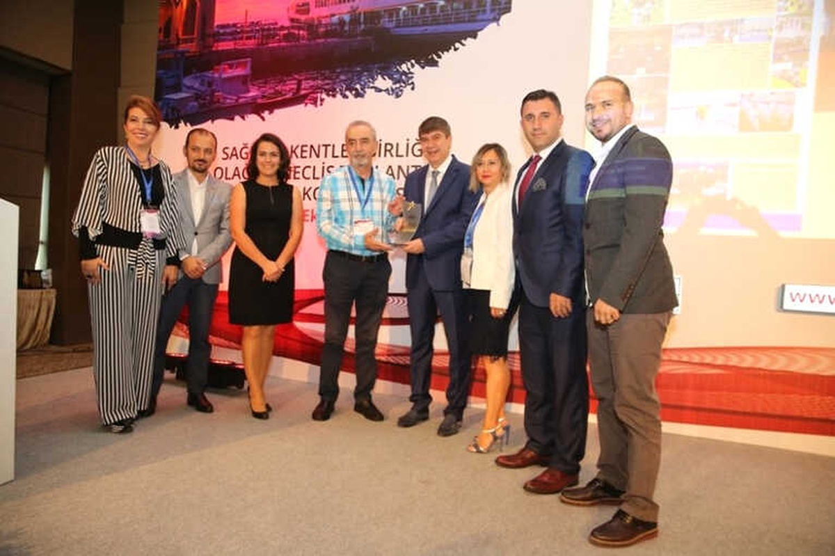 Nilüfer Uluslararası Spor Şenlikleri\'ne Sağlıklı Yaşam Ödülü