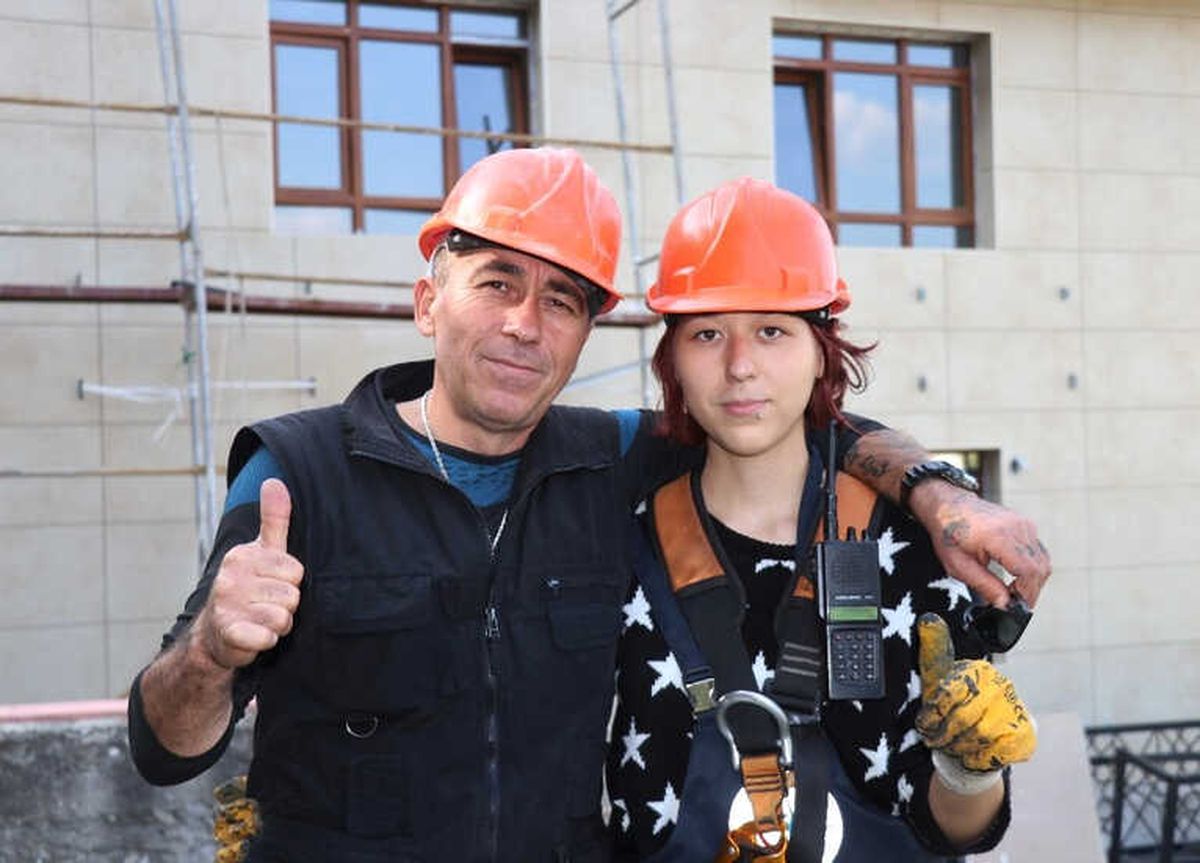 İnşaatta Çalışan Aybüke, Mesleğin Cinsiyeti Olmaz Dedirtti