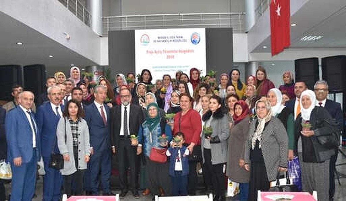 Abalı: "2016 Yılından Bu Yana 387 Kadın Çiftçiye Destek Sağlandı"