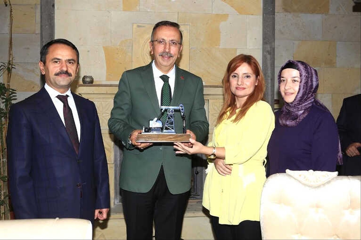 AK Parti Batman Kadın Kolları Yönetici ve Üyeleri Nevşehir\'de