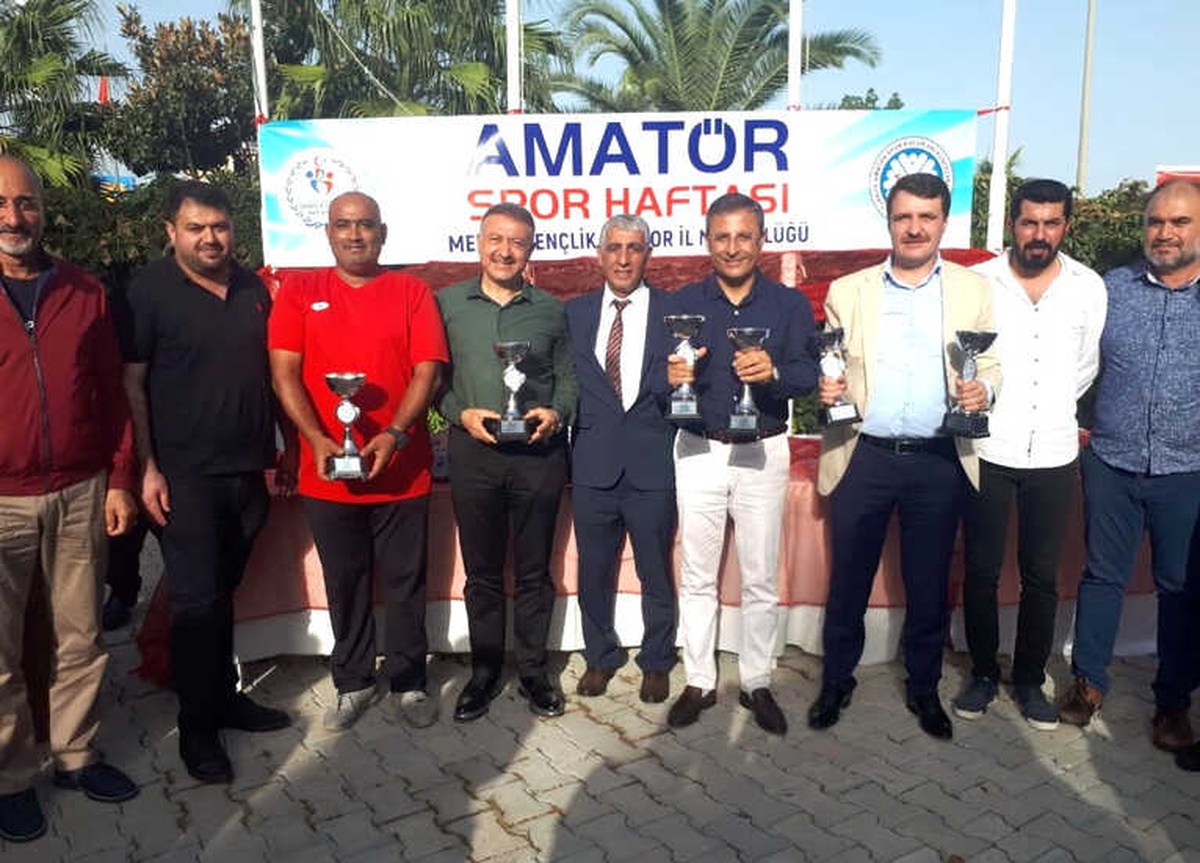 Akdeniz Belediye Spor Kulübü\'ne \'Yılın Enleri\' Ödülü