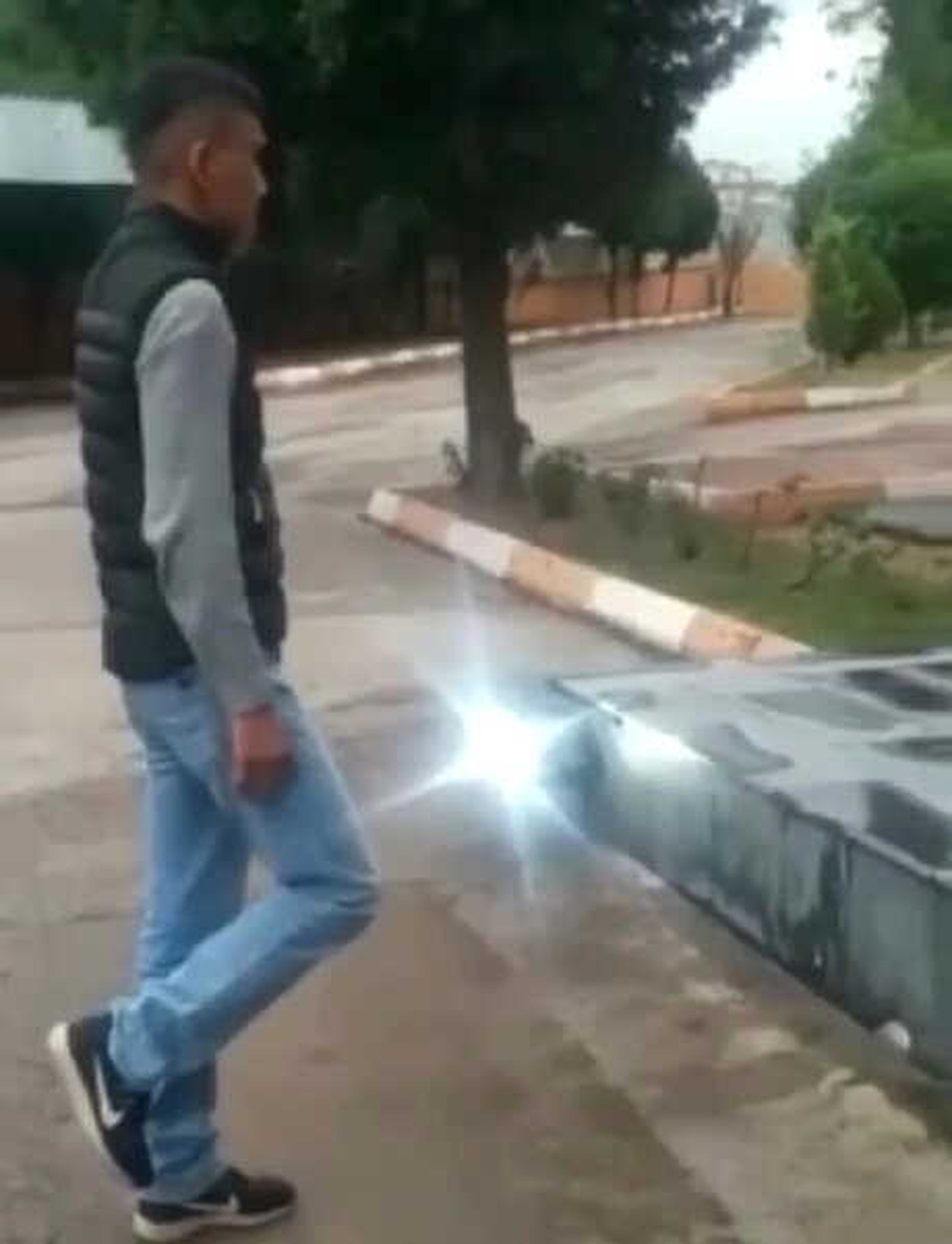 Atatürk Büstüne Çirkin Saldırıya Gözaltı