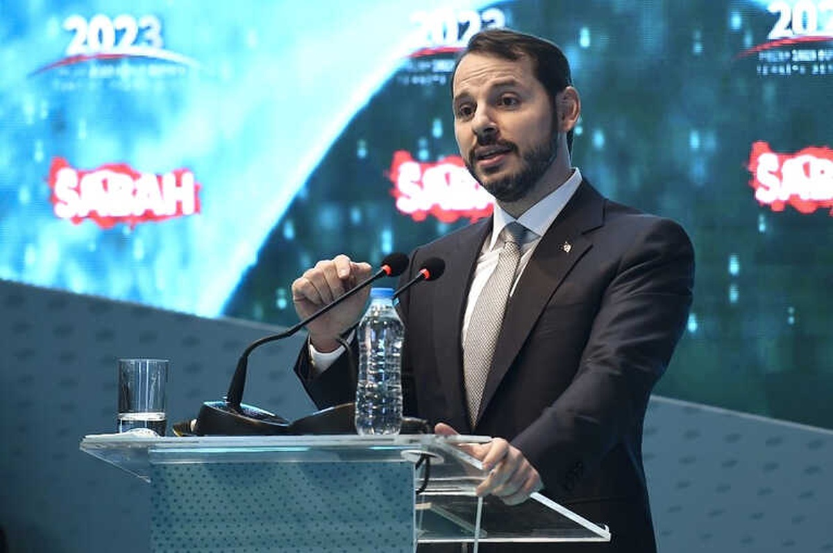 Bakan Albayrak, "Enflasyon ve Faiz Denen İki Prangadan Ekonomimizi Kurtaracağız"