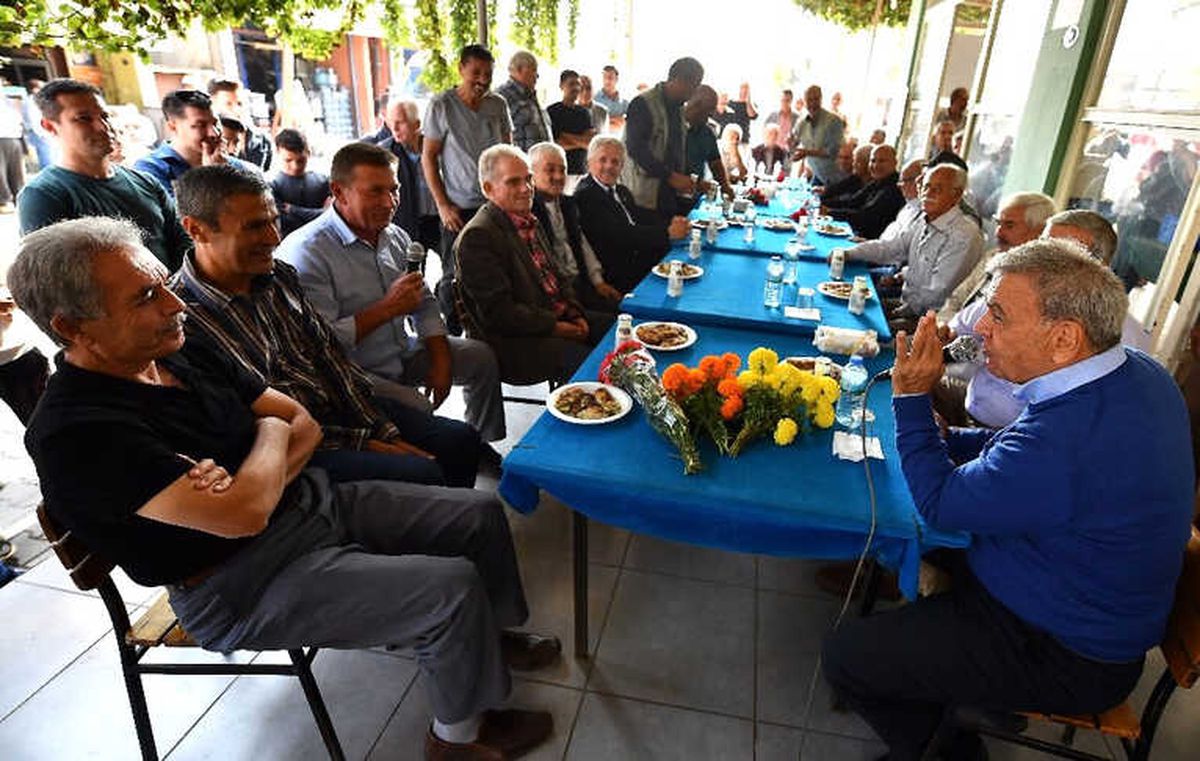 Başkan Kocaoğlu, Teşekkür Turuna Menderes\'ten Başladı