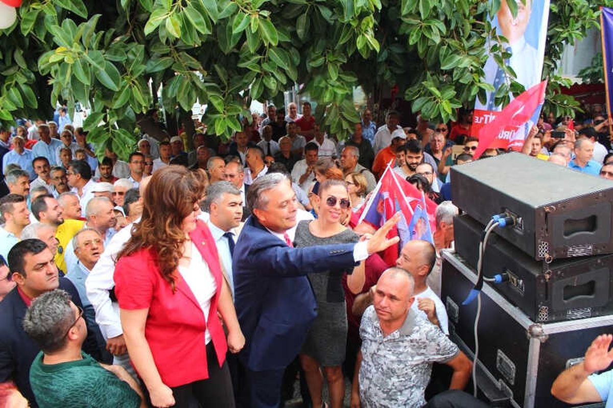 Başkan Uysal\'dan Büyükşehir Aday Adaylığına Başvuru