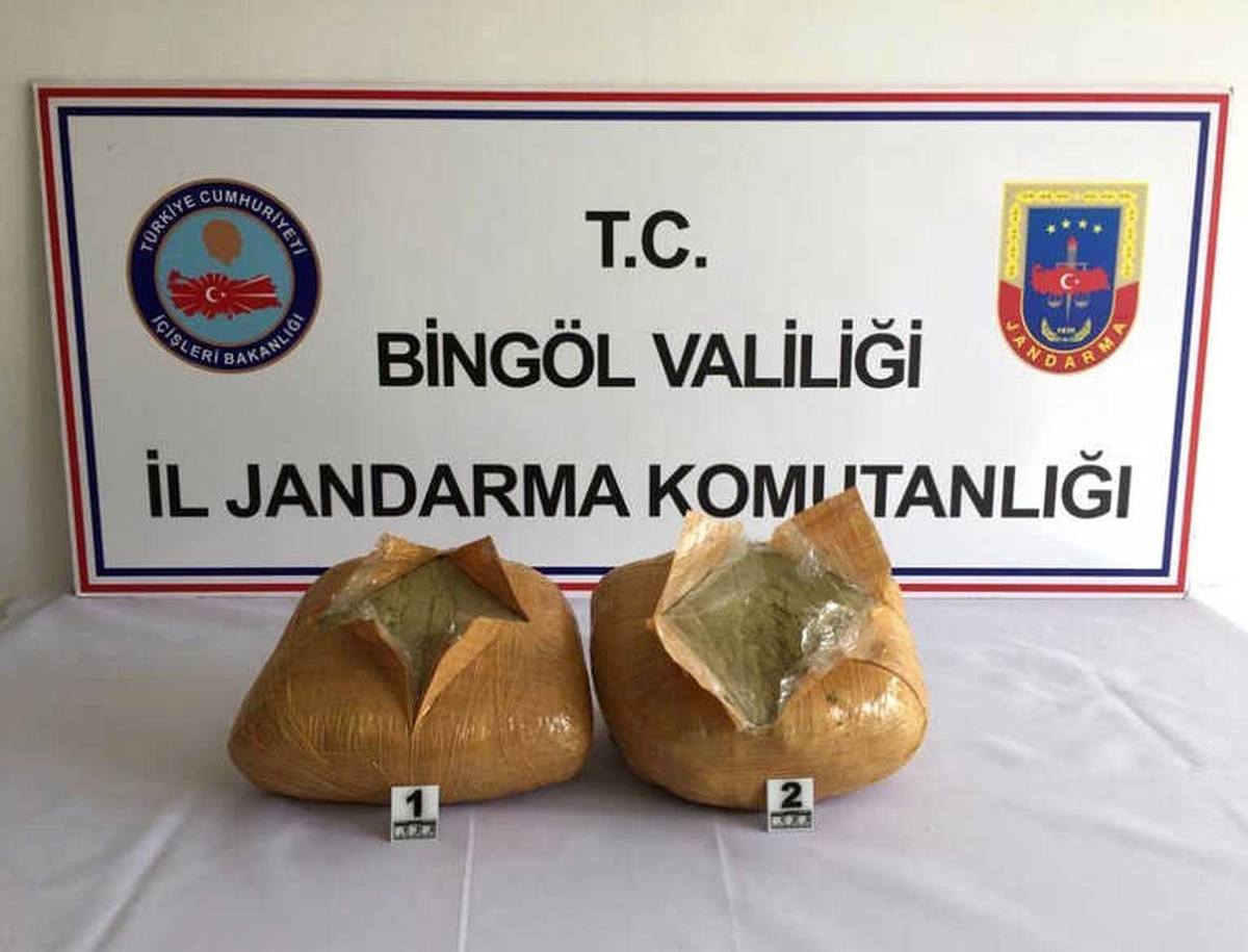 Bingöl\'de 168 Kilo Toz ve Kubar Esrar Ele Geçirildi