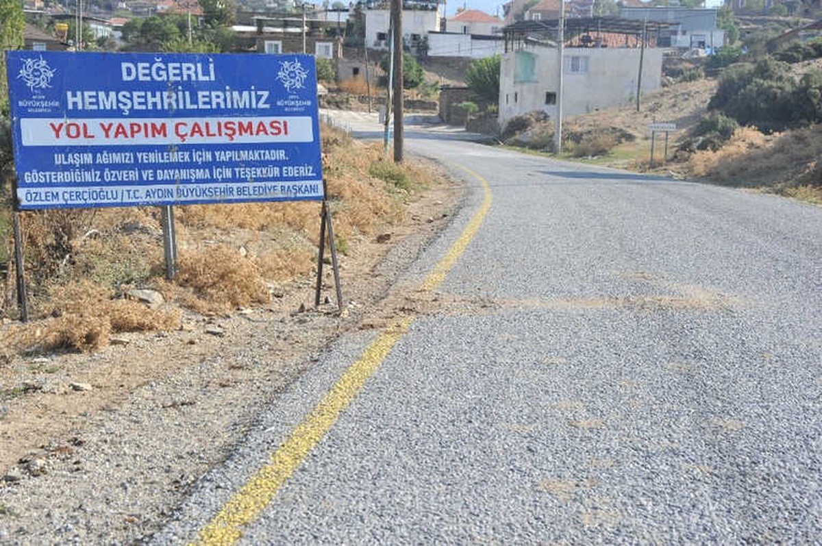 Karacaören Mahallesi\'ne Parke Taşı Döşendi
