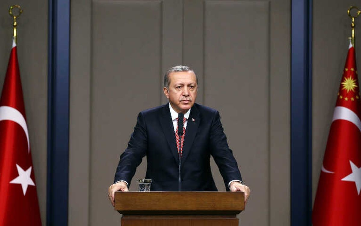 Katar Savunma Bakanını Kabul Etti
