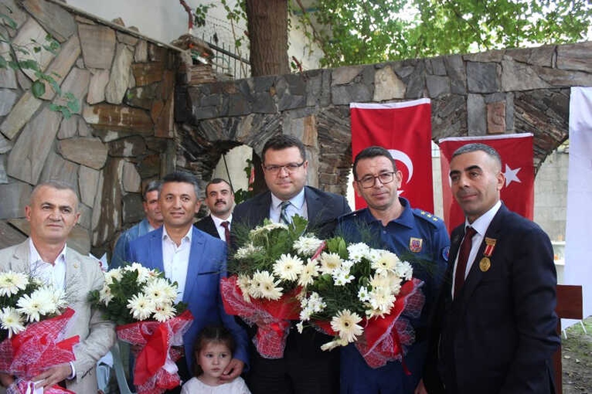 Kemalpaşa\'da Şehit Aileleri ve Gaziler Dernek Kurdu