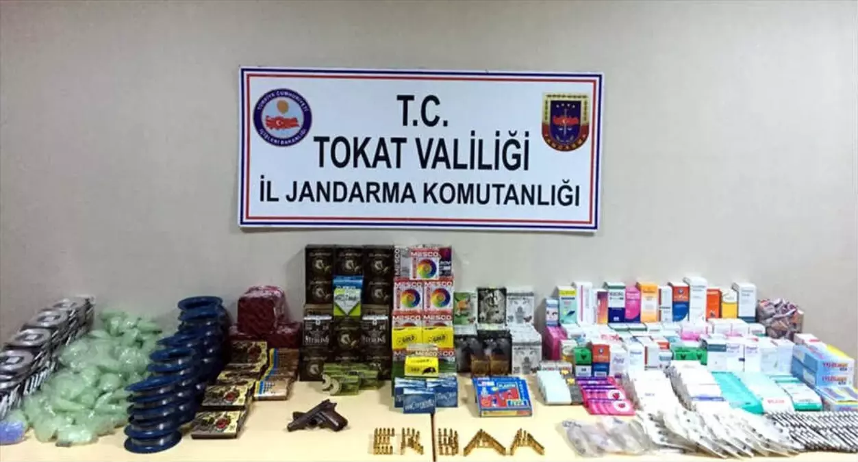 Markette İzinsiz Tıbbi İlaç, Av ve Silah Malzemeleri Satışı