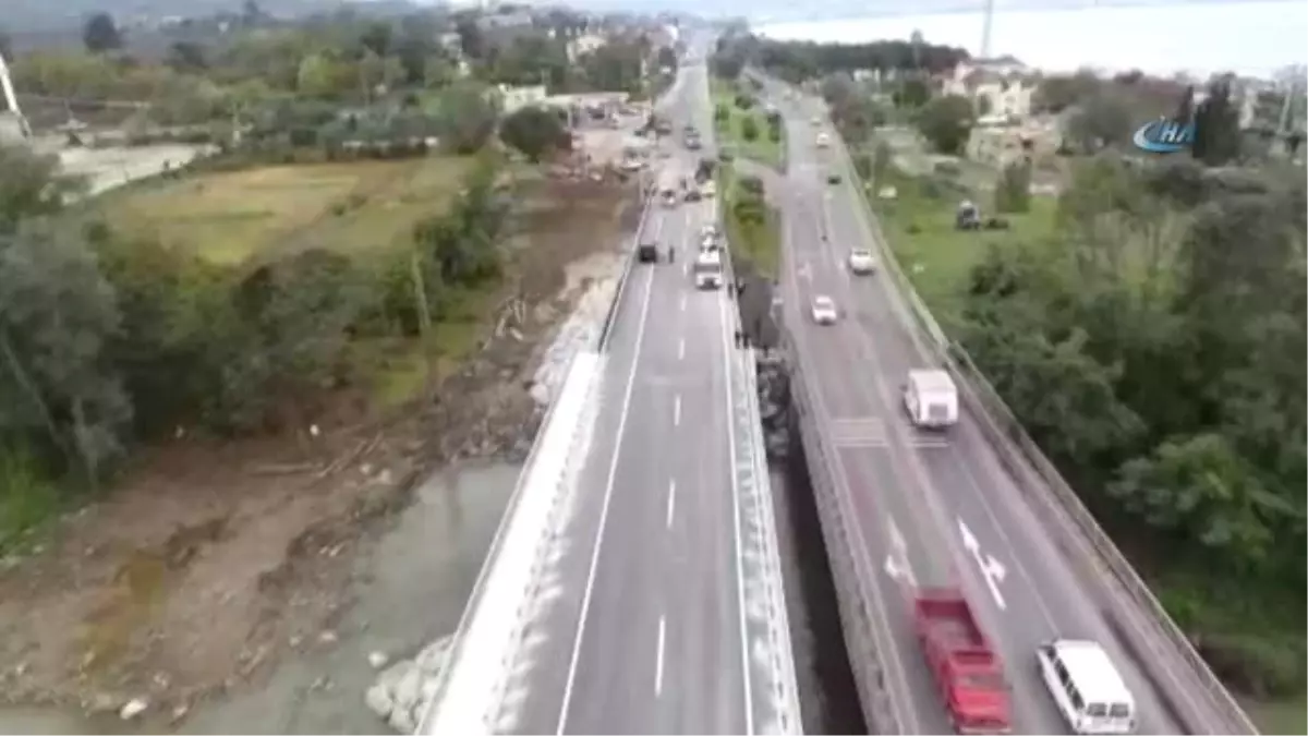 Ordu\'da Selin Yıktığı Köprü Trafiğe Açıldı