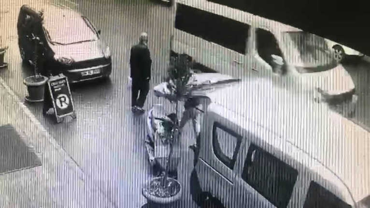 Dikkatsizliğinin Bedelini Canıyla Ödüyordu