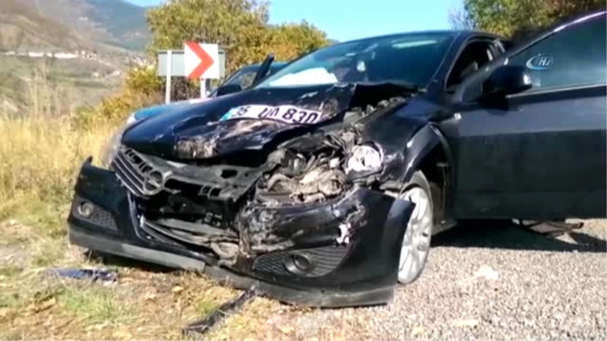 Posof\'ta Trafik Kazası: 2 Yaralı
