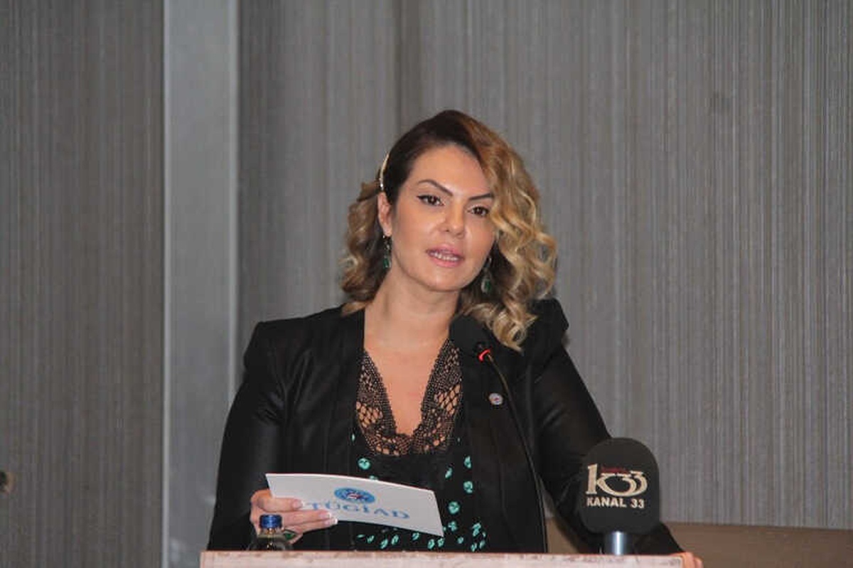Tügiad Çukurova Şubesi\'nde Başkanlığa Yeniden Gül Akyürek Balta Seçildi