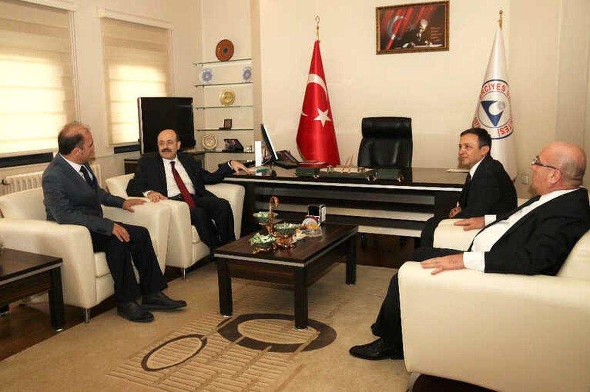 YÖK Başkanı Prof. Dr. Saraç, Erü Rektörü Çalış\'ı Ziyaret Etti