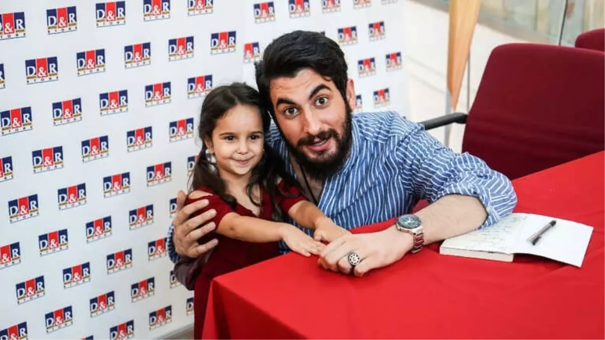 Yusuf Efe Göçer, Okurlarıyla Buluştu