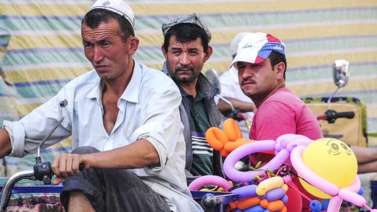 Çin\'den Uygur Türklerinin Tutulduğu Gözetim Kamplarıyla İlgili Açıklama: \'Hayatlarına Renk...