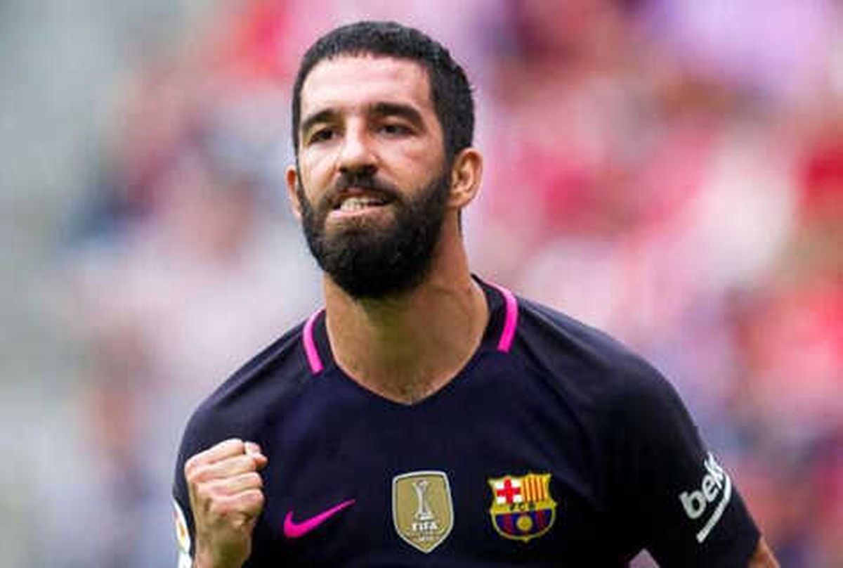Futbolcu Arda Turan\'a Dava Açıldı