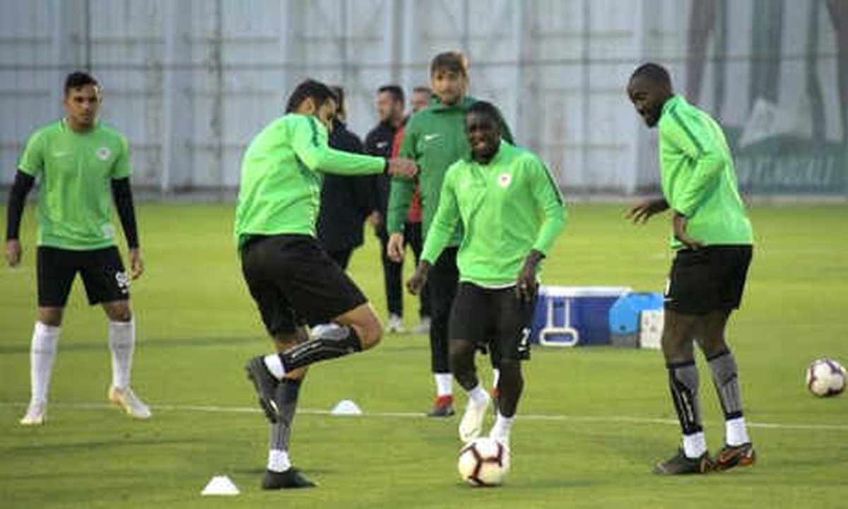 Konyaspor\'da Rizespor Hazırlıkları Sürüyor