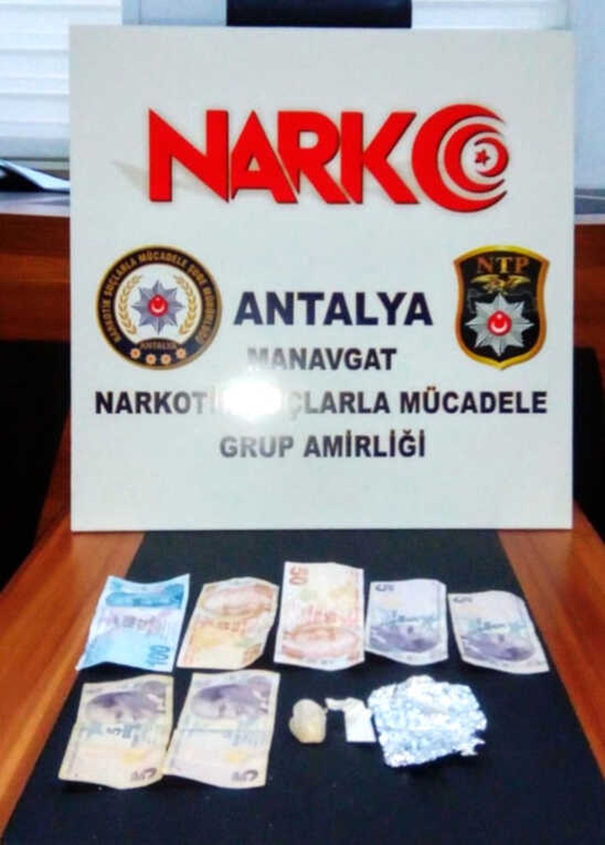 Manavgat\'ta Uyuşturucu Operasyonu