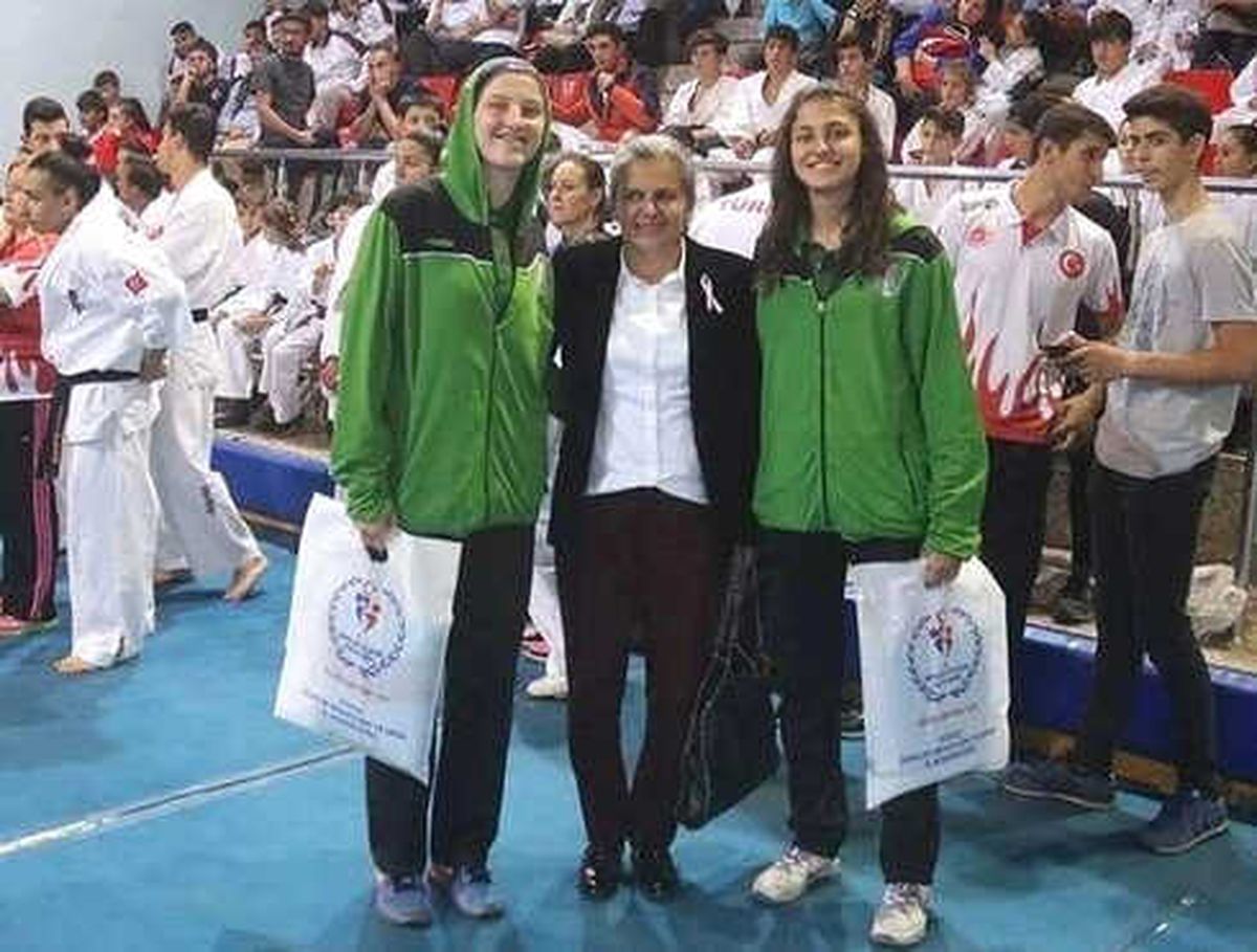 Milli Basketbolculara Ödül