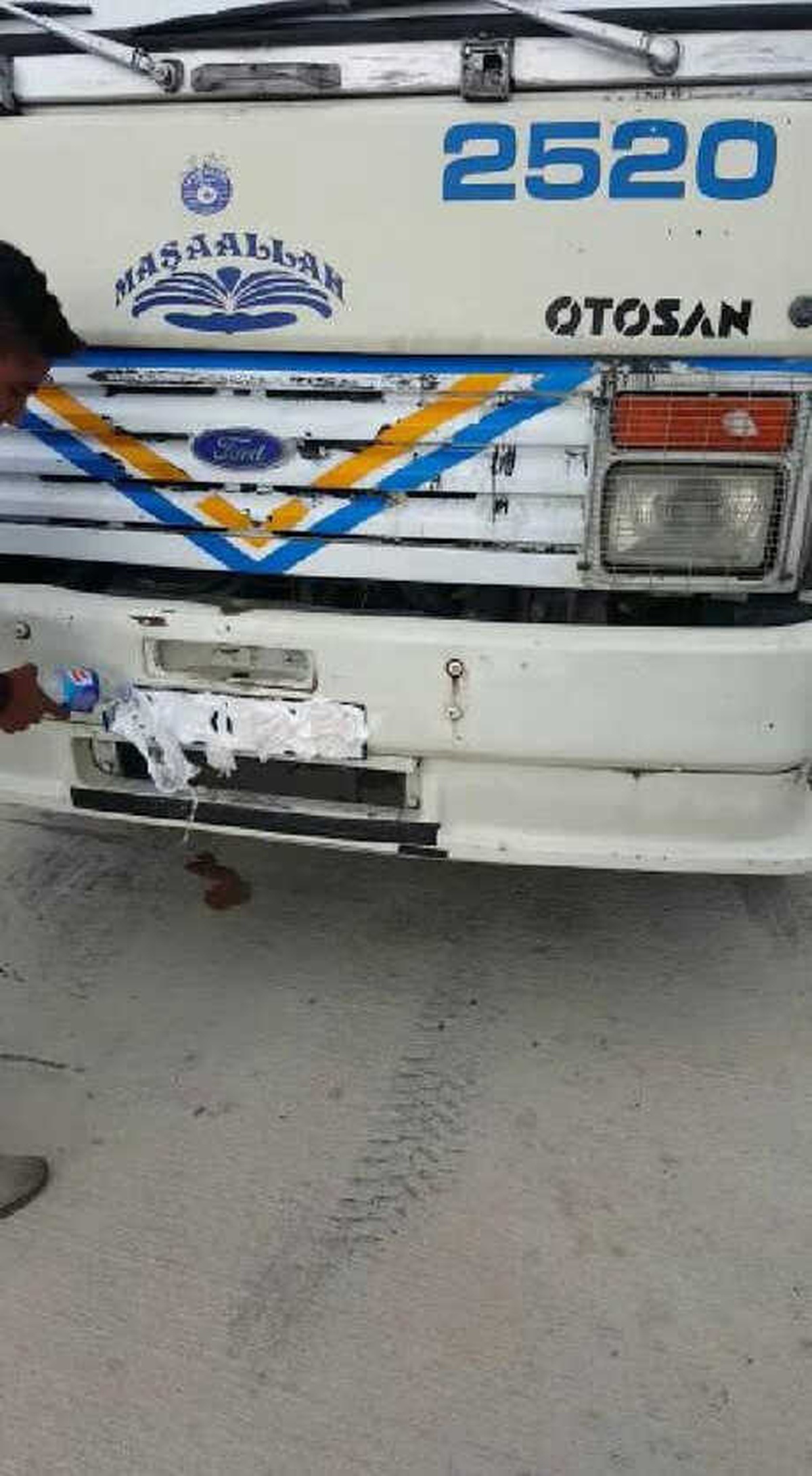 Otoyoldan Kaçak Geçiş İçin Plakayı Tıraş Köpüğüyle Kapattı